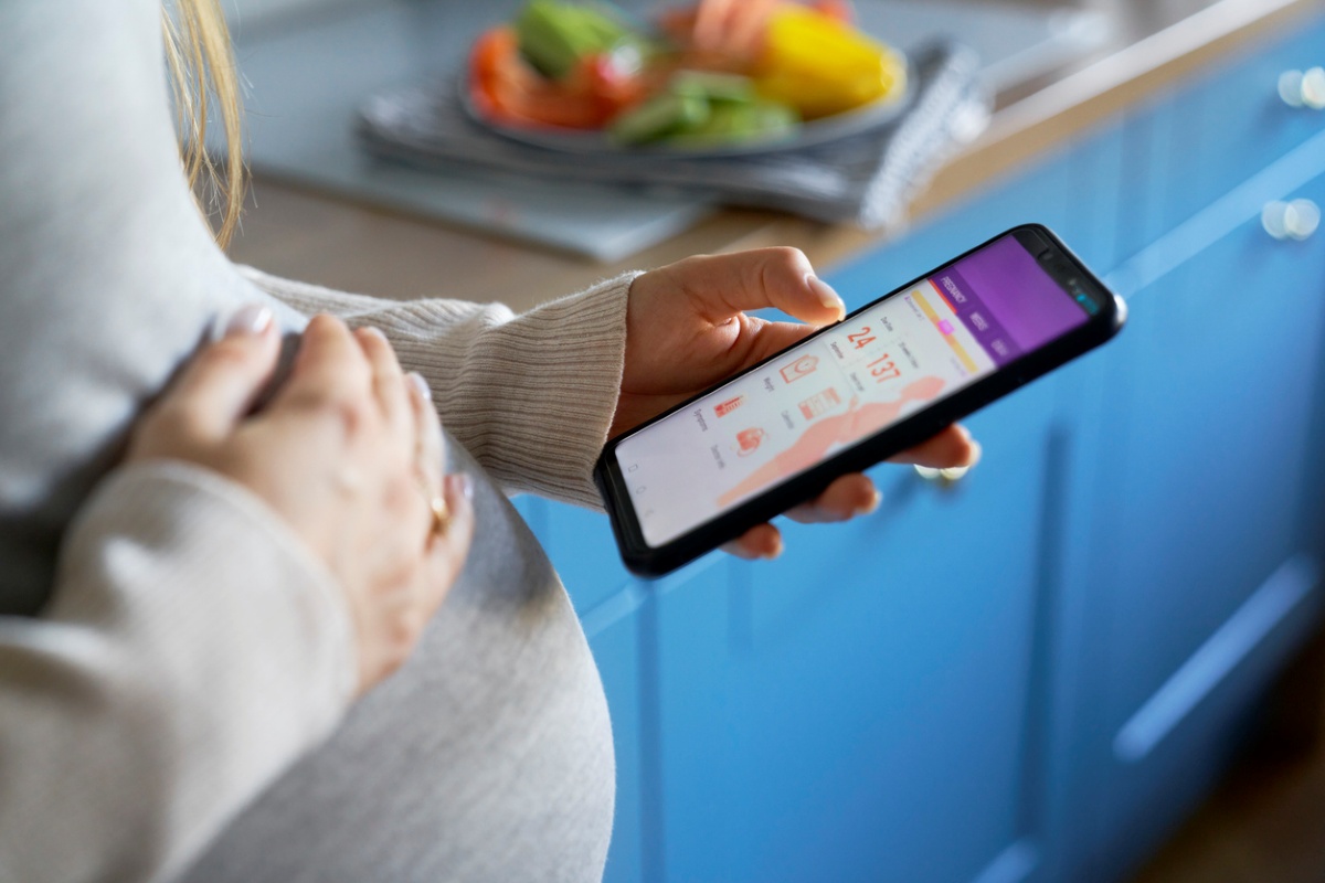Best Pregnancy Apps of 2026: What to Look For