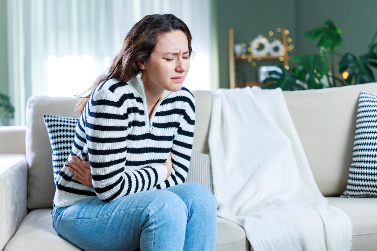 Sharp Pelvic Pain on One Side? It Could Be a Cyst